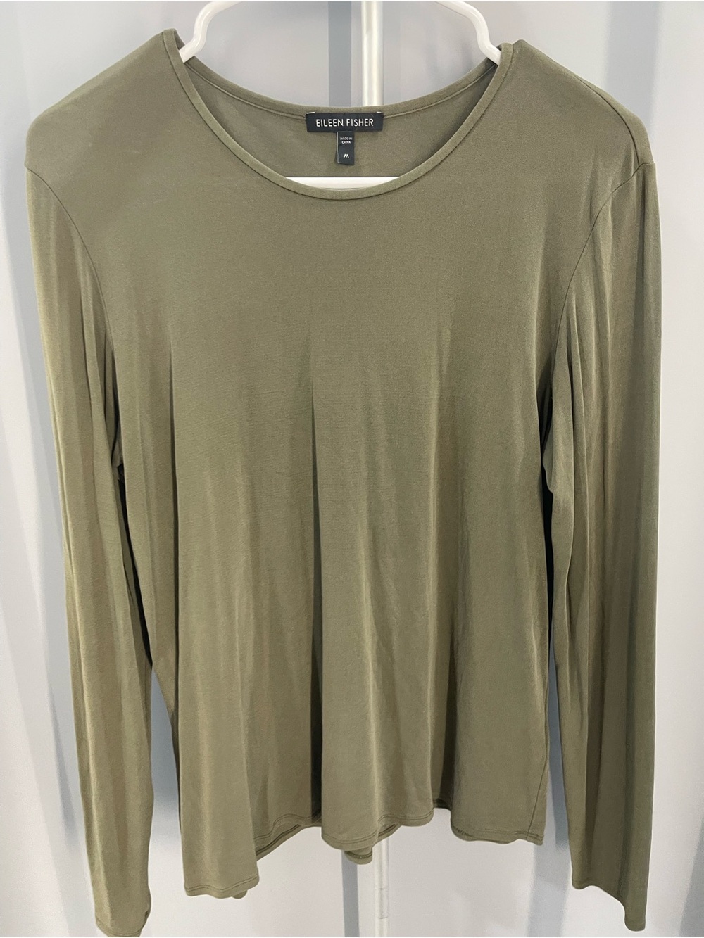 Eileen Fisher Relaxed Long-Sleeve Crew in Olive